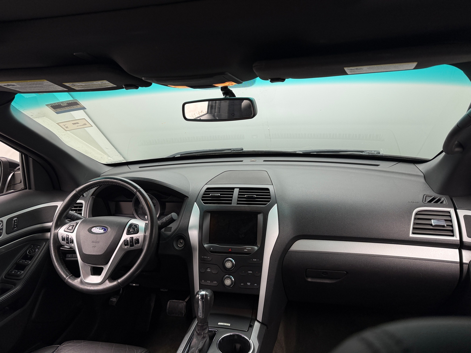 Thumbnail: 2015 Ford Explorer - 2