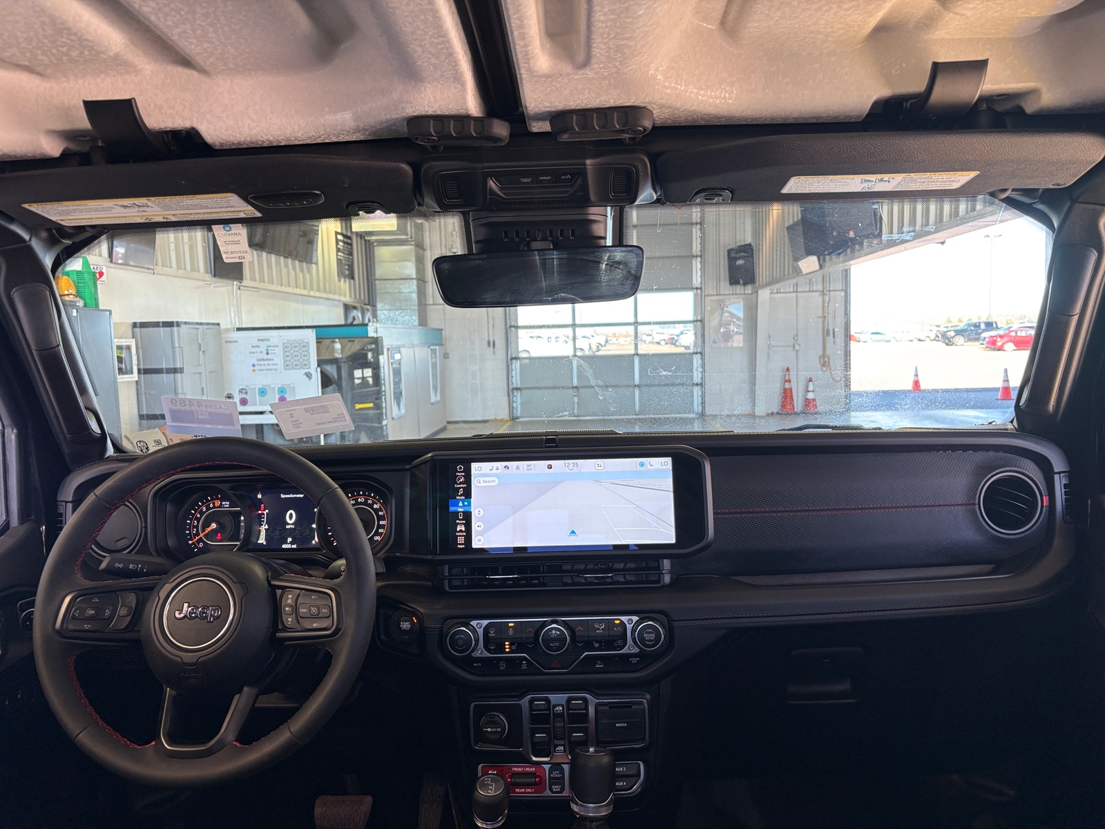 Thumbnail: 2024 Jeep Gladiator - 2