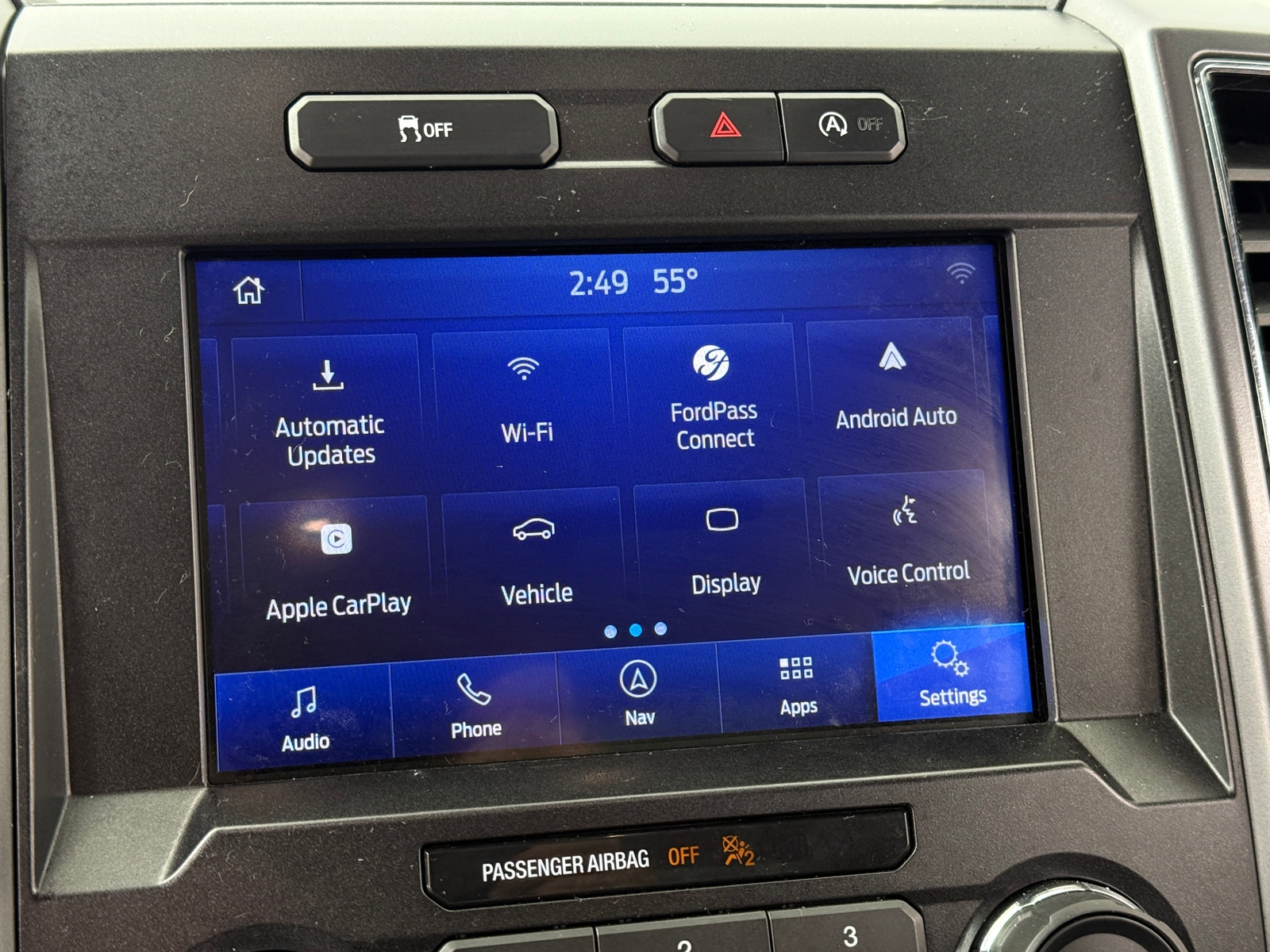 Thumbnail: 2019 Ford Econoline - 4