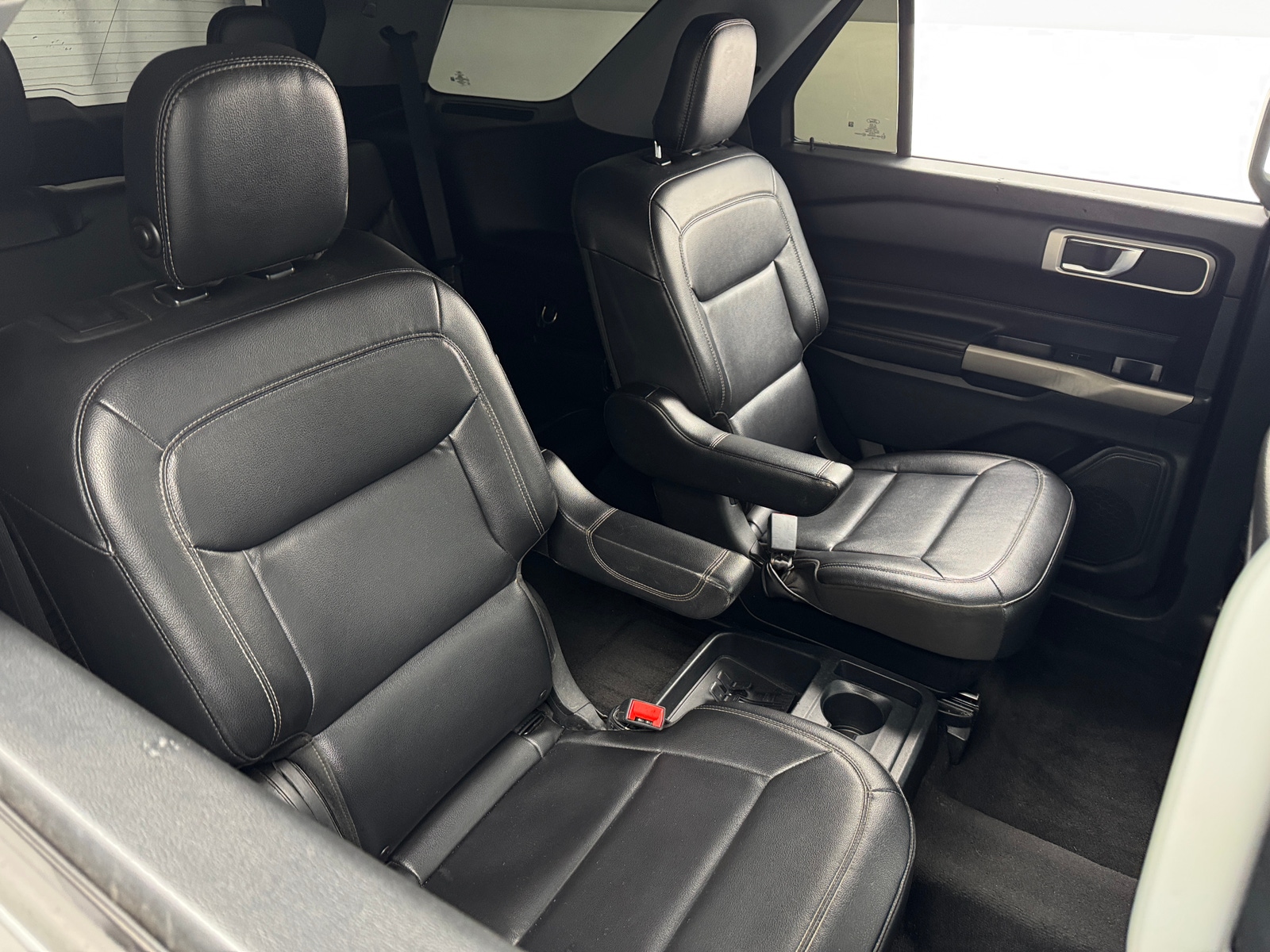 Thumbnail: 2020 Ford Explorer - 5