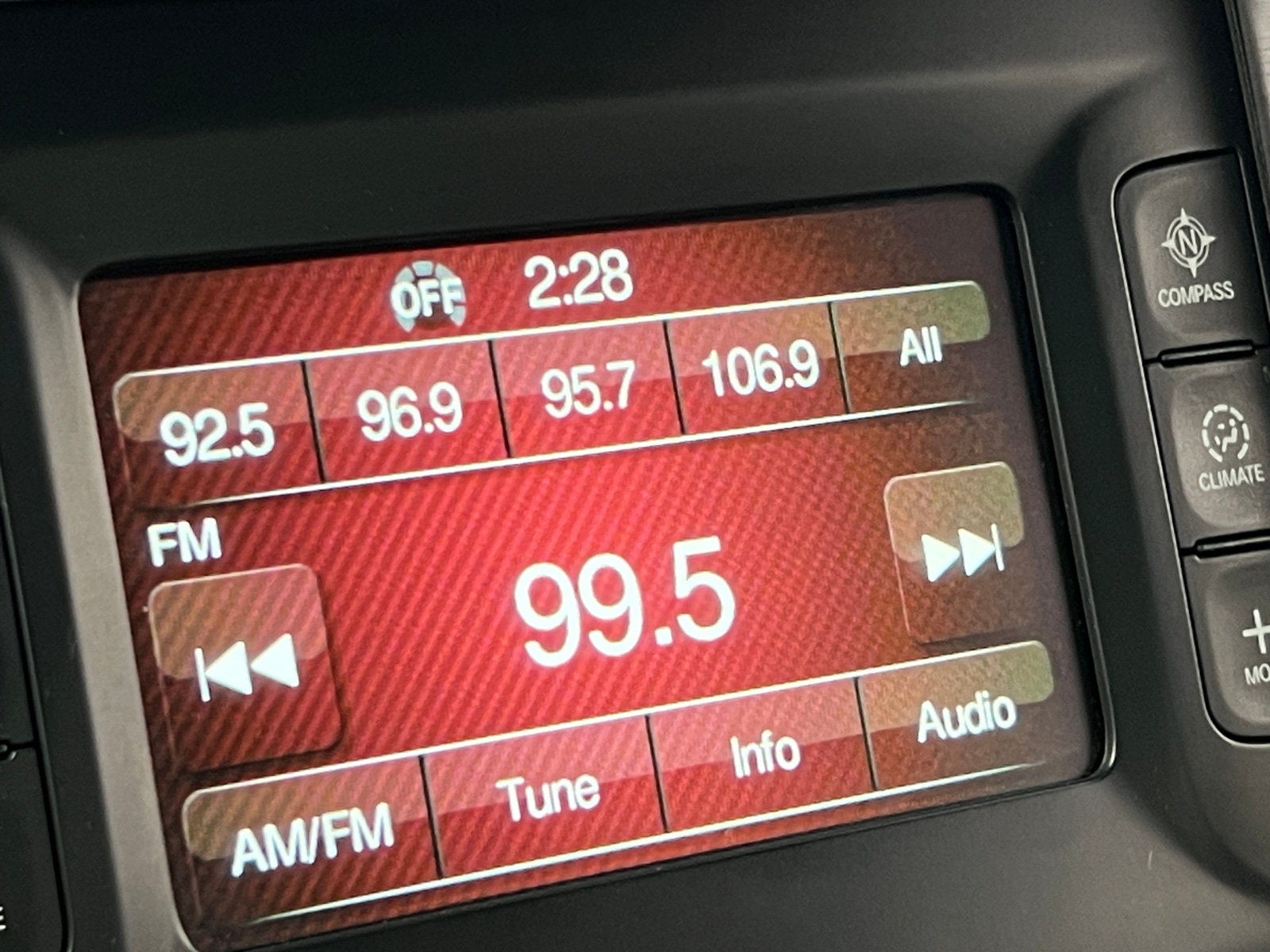 Thumbnail: 2017 Dodge Challenger - 3