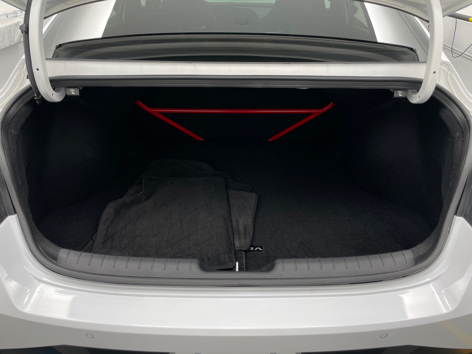 Thumbnail: 2023 Hyundai Elantra - 6