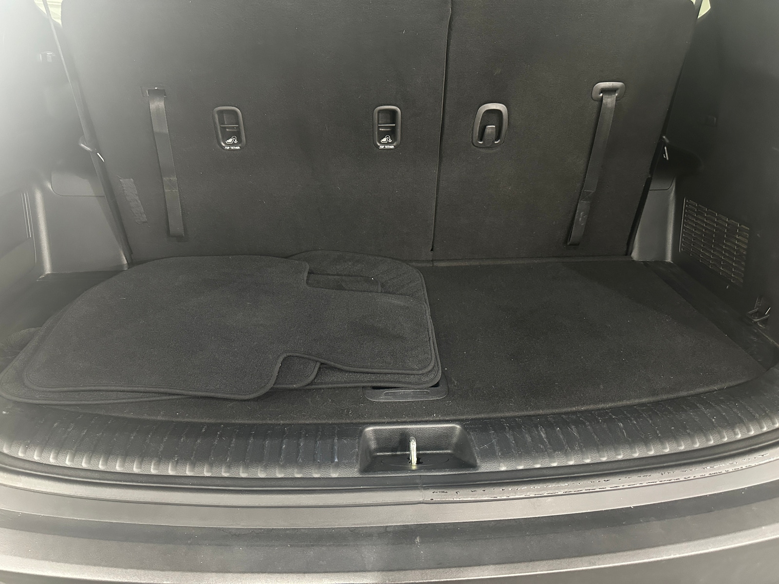 Thumbnail: 2020 Kia Telluride - 6