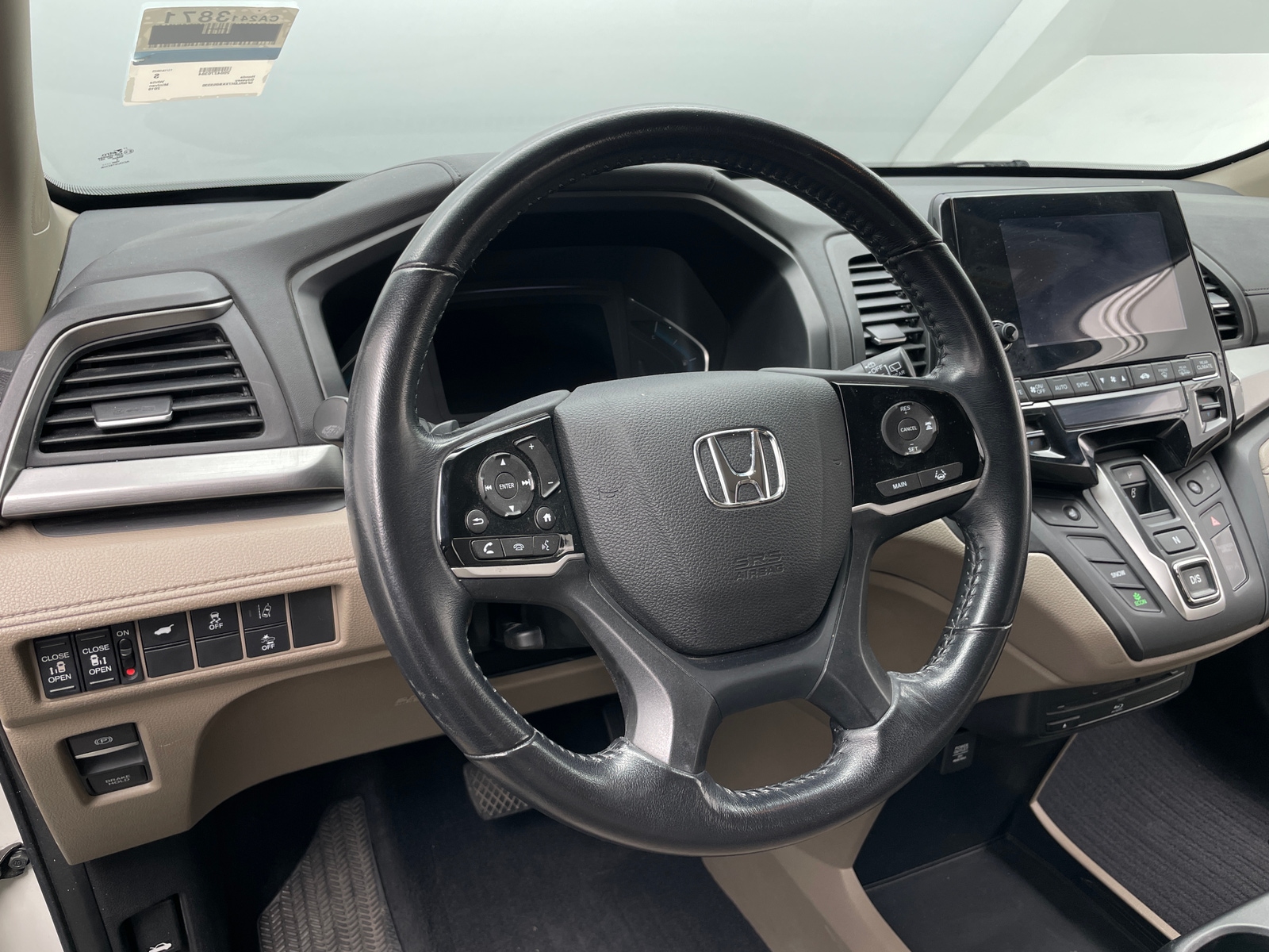 Thumbnail: 2019 Honda Odyssey - 4