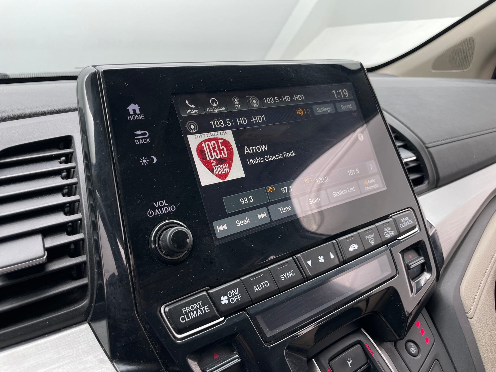 Thumbnail: 2019 Honda Odyssey - 3