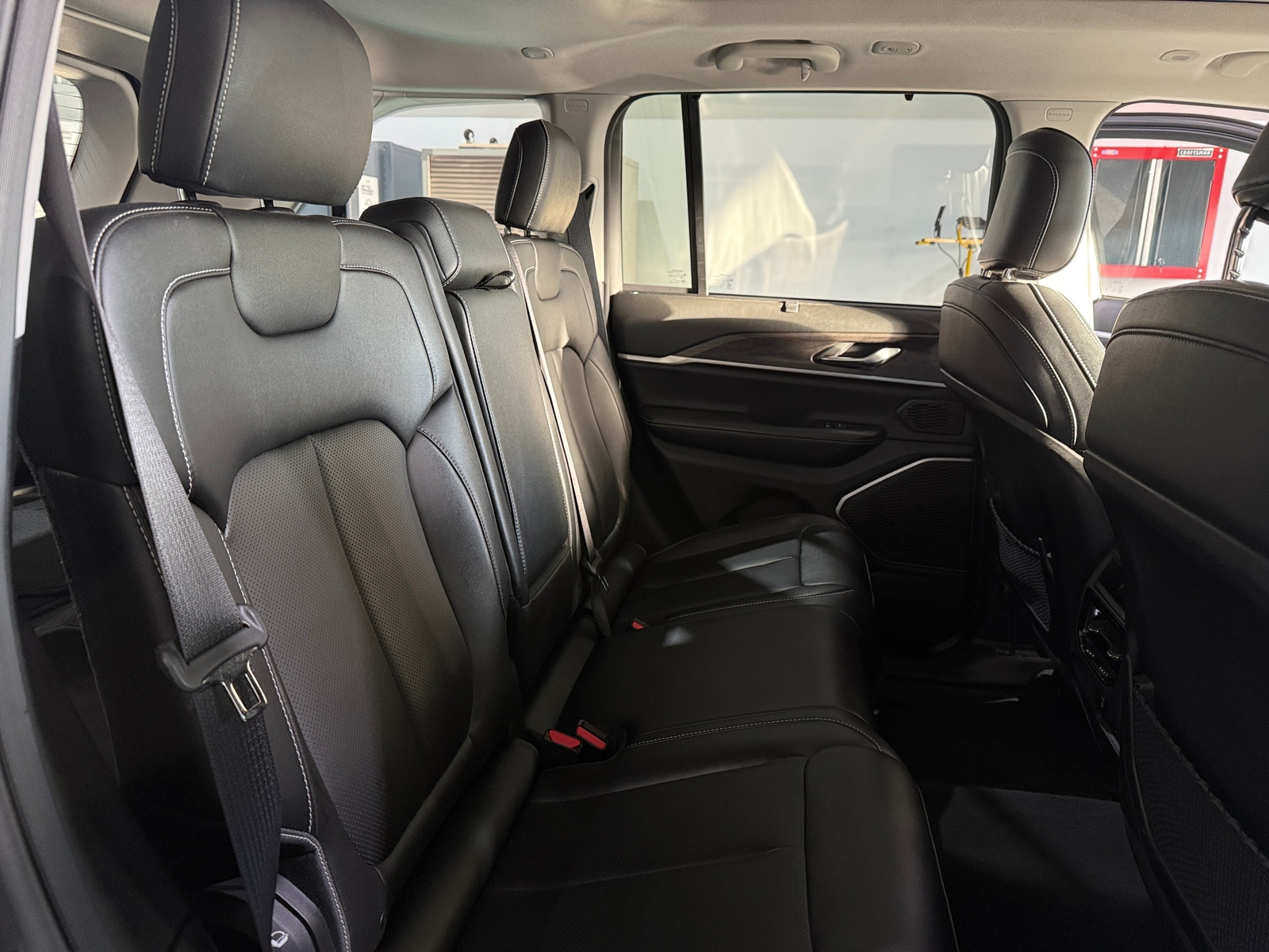 Thumbnail: 2023 Jeep Grand Cherokee - 5