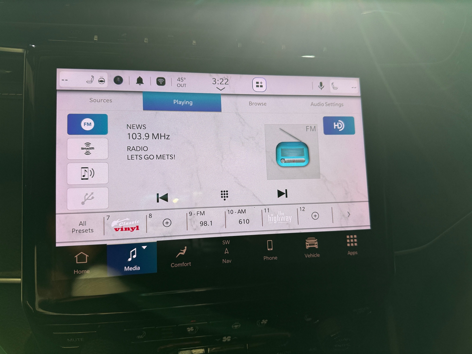 Thumbnail: 2023 Jeep Grand Cherokee - 3