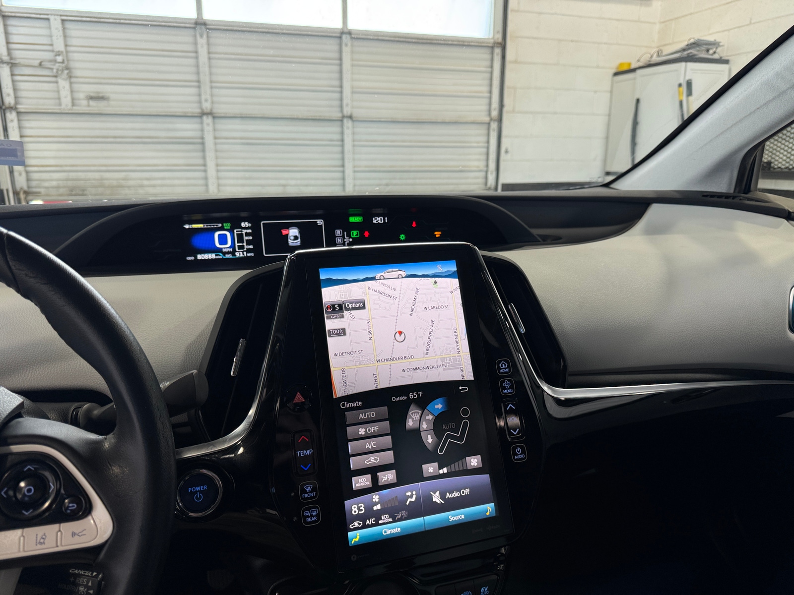 Thumbnail: 2017 Toyota Prius Prime - 4