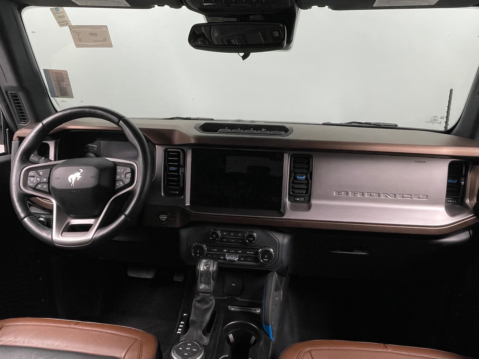 Thumbnail: 2022 Ford Bronco - 3