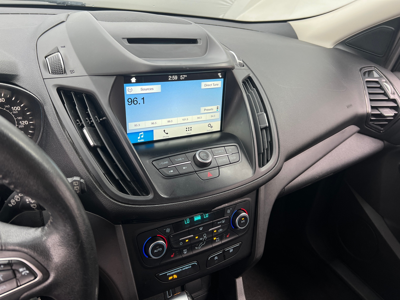 Thumbnail: 2018 Ford Escape - 3