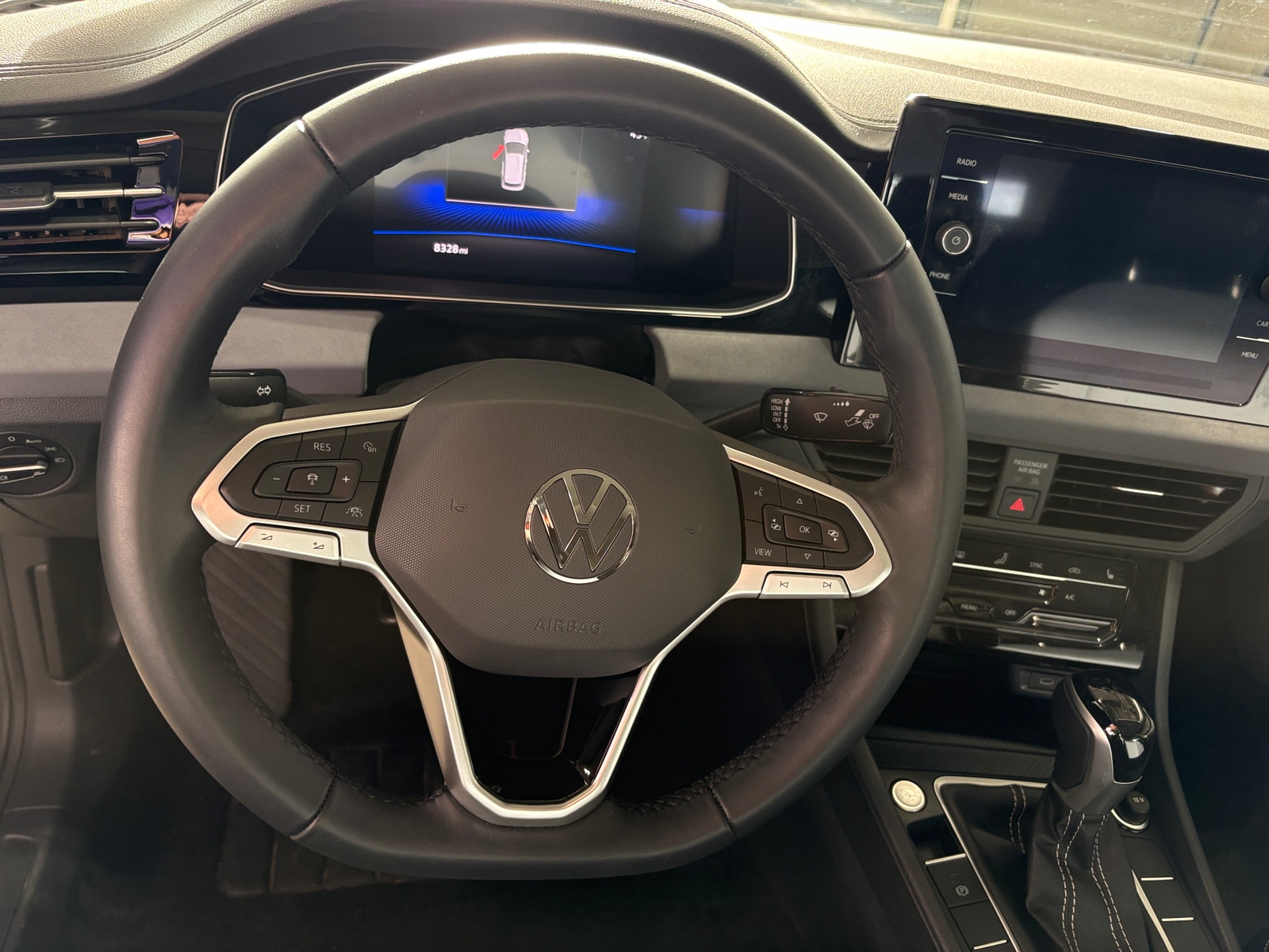 Thumbnail: 2025 Volkswagen Jetta - 4