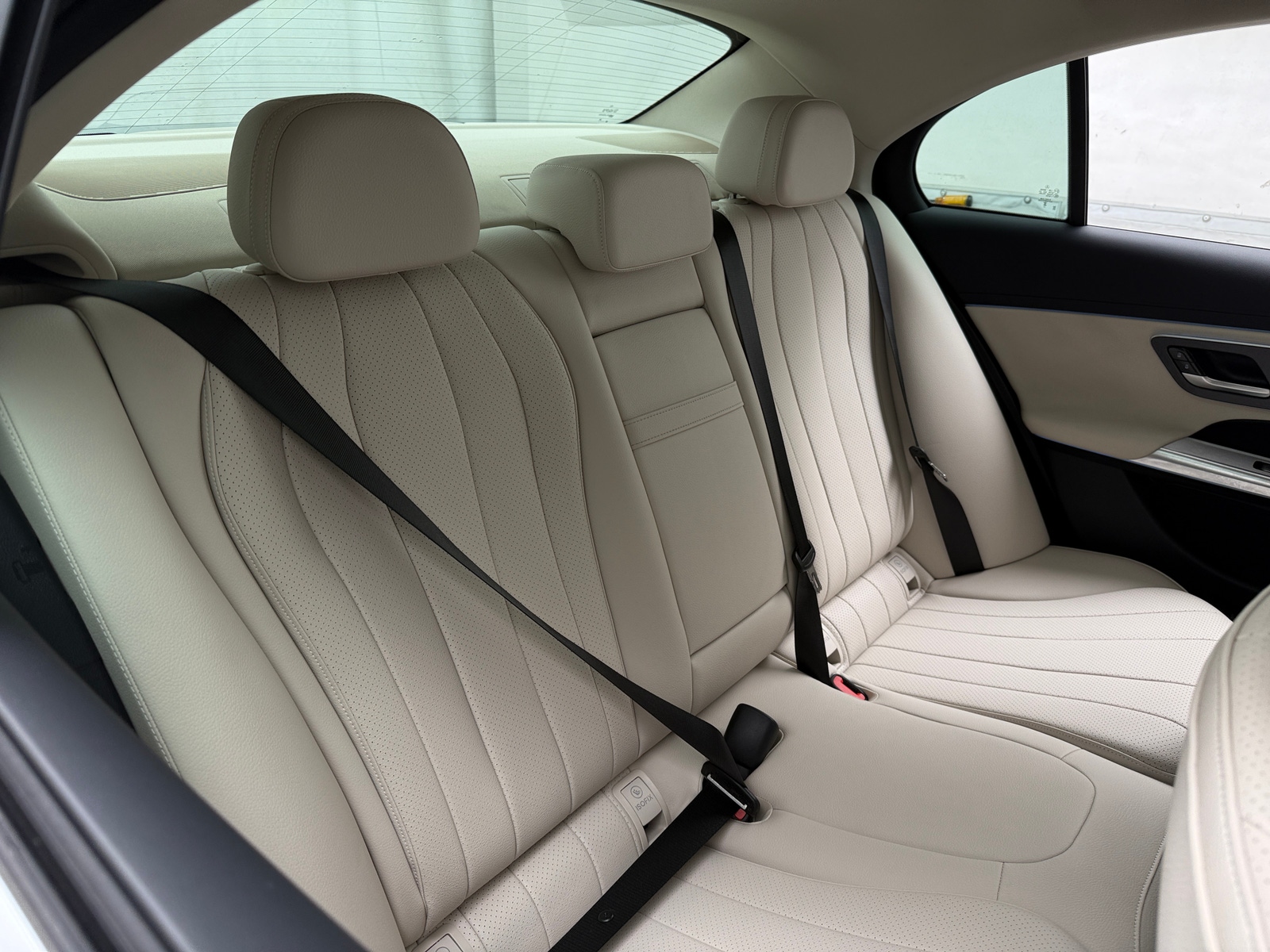 Thumbnail: 2024 Mercedes-Benz E-Class - 5