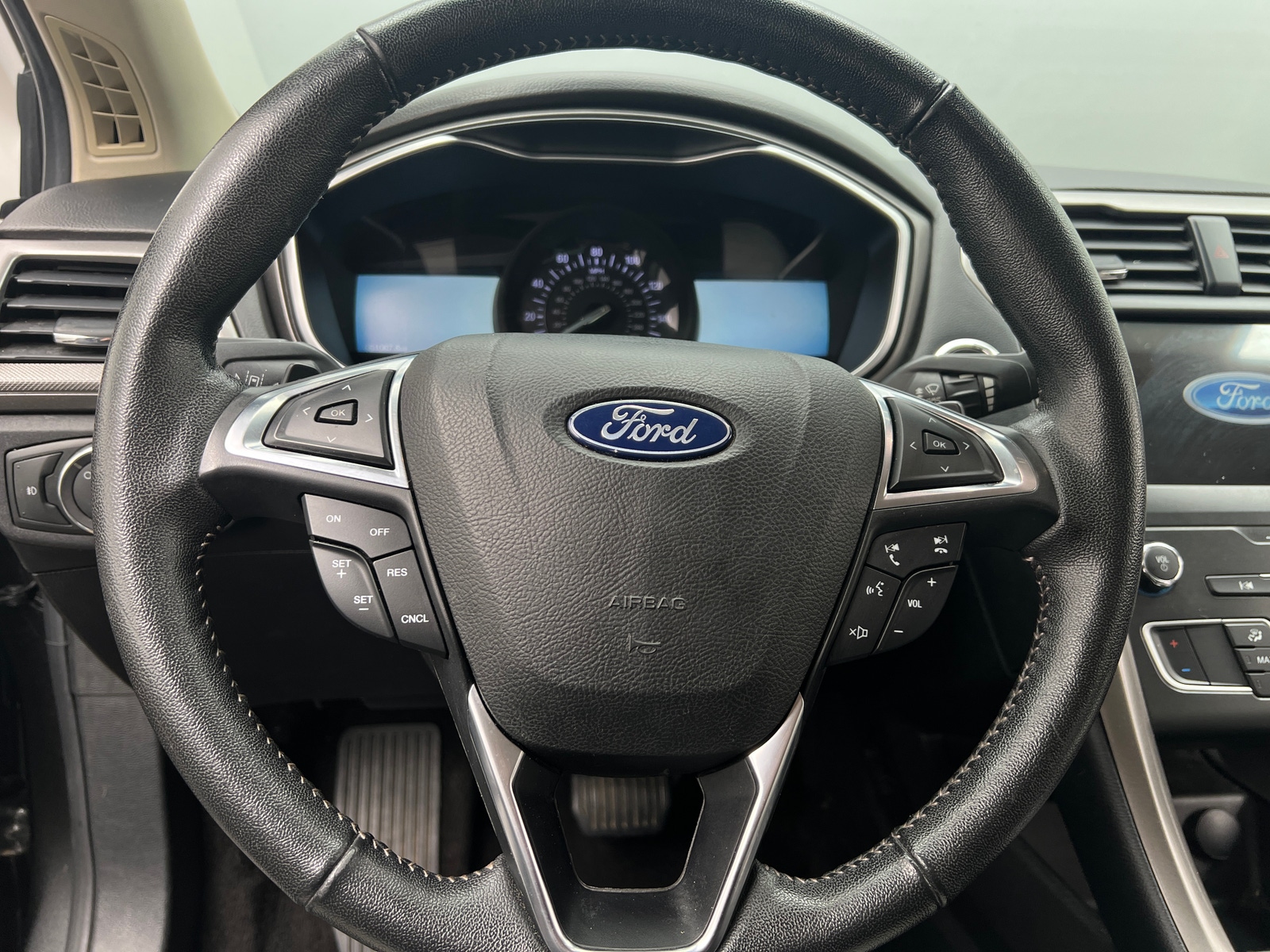 Thumbnail: 2019 Ford Fusion - 5