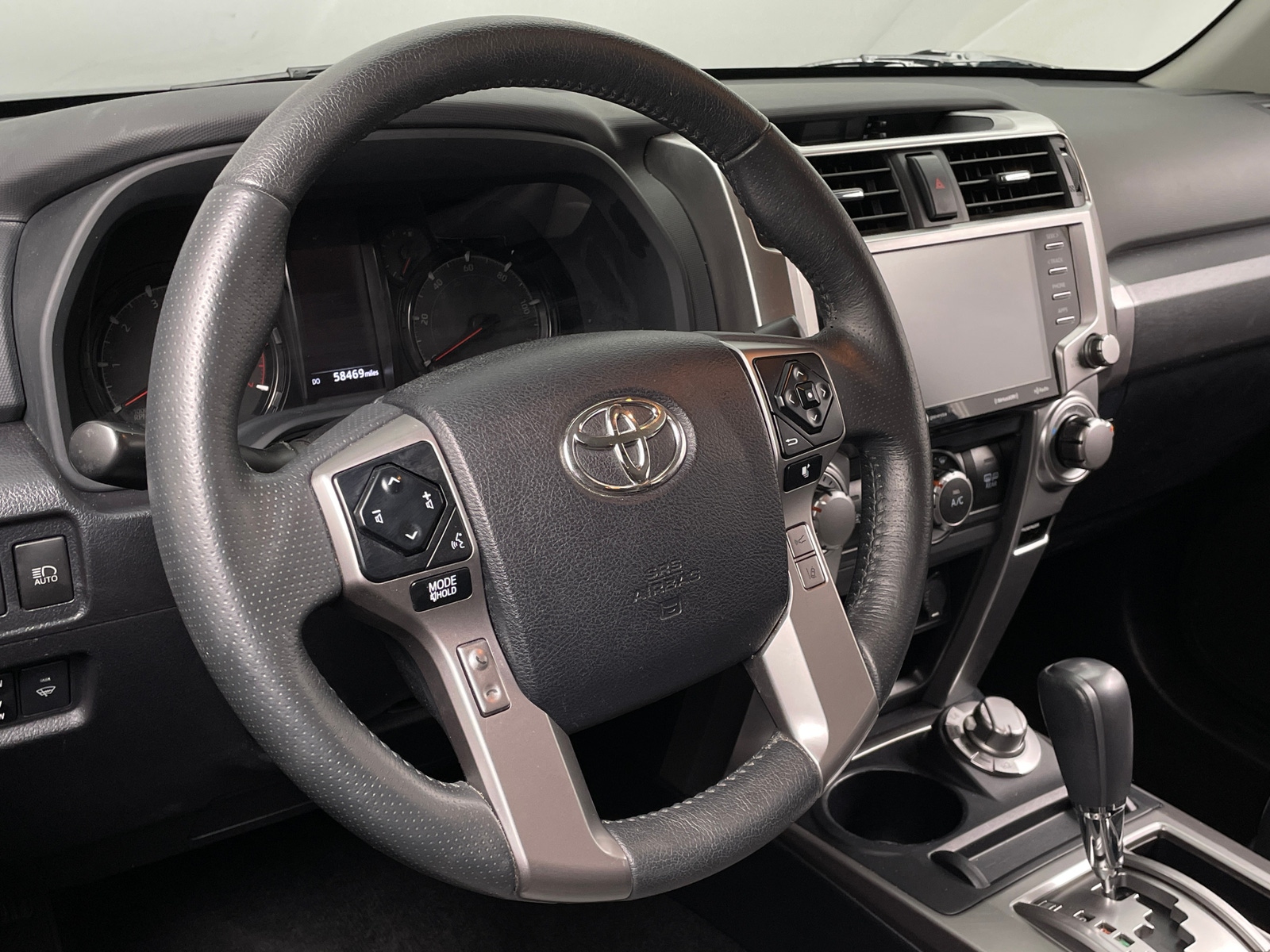 Thumbnail: 2022 Toyota 4Runner - 4