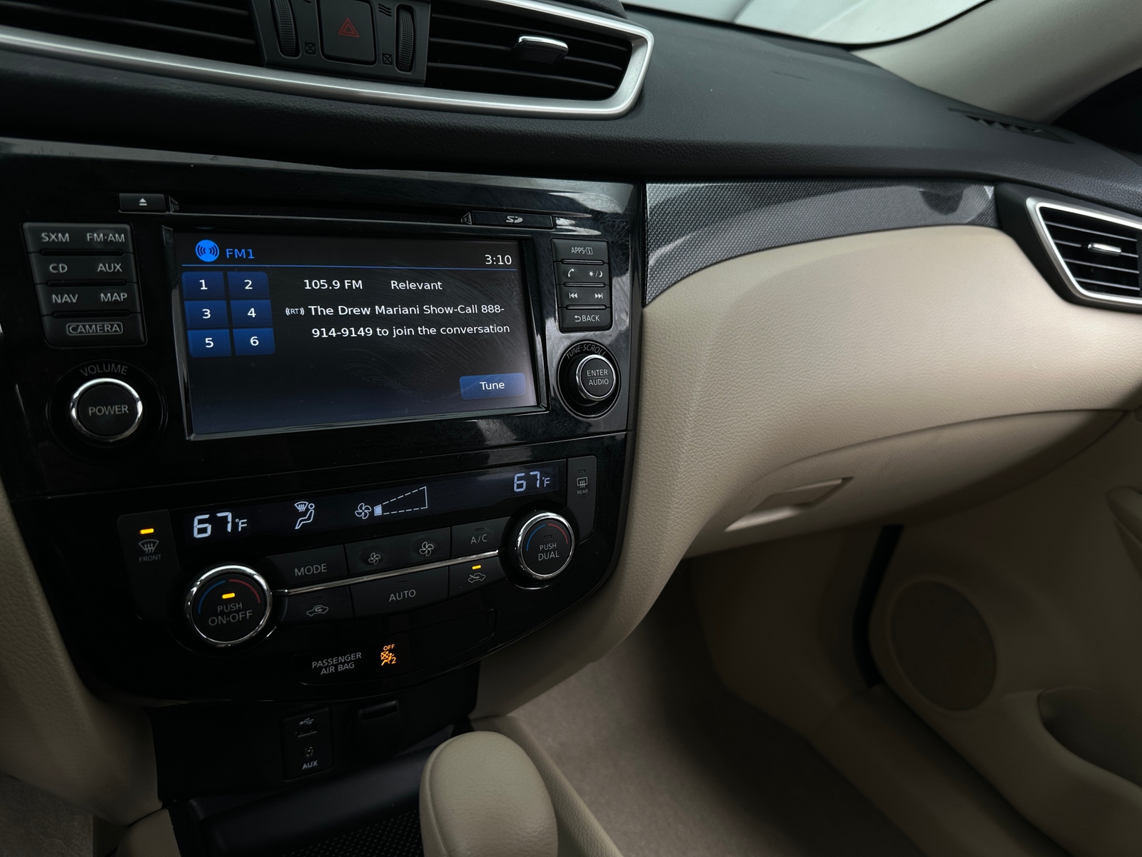 Thumbnail: 2015 Nissan Rogue - 3