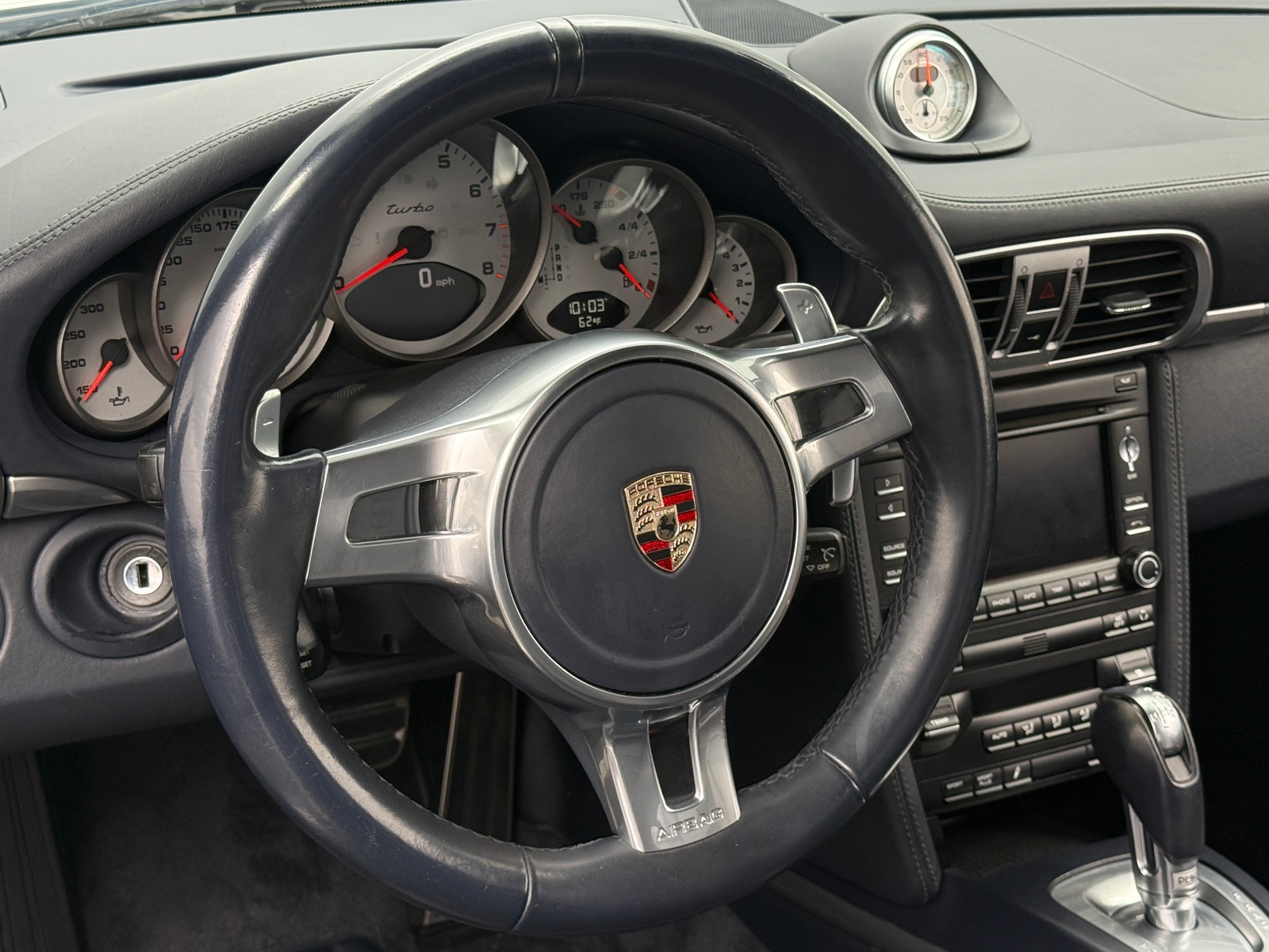 Thumbnail: 2010 Porsche 911 - 3