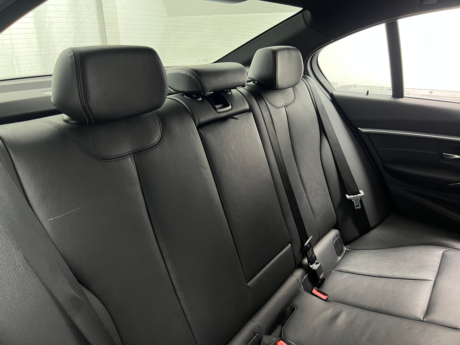 Thumbnail: 2017 BMW 3 Series - 5