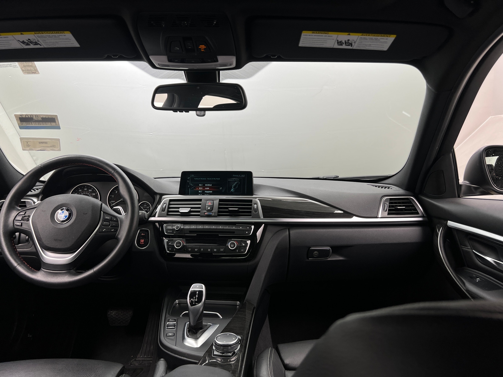 Thumbnail: 2017 BMW 3 Series - 2