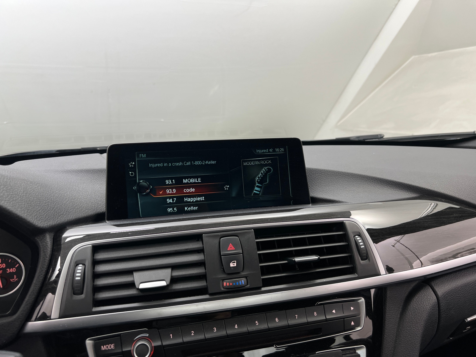 Thumbnail: 2017 BMW 3 Series - 3