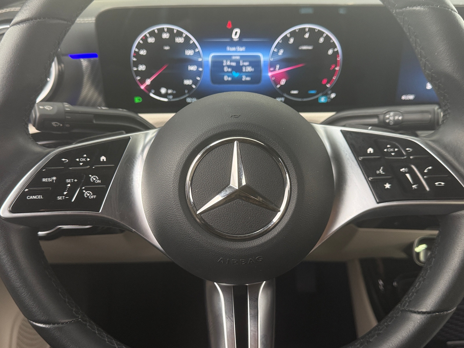 Thumbnail: 2025 Mercedes-Benz CLA - 3