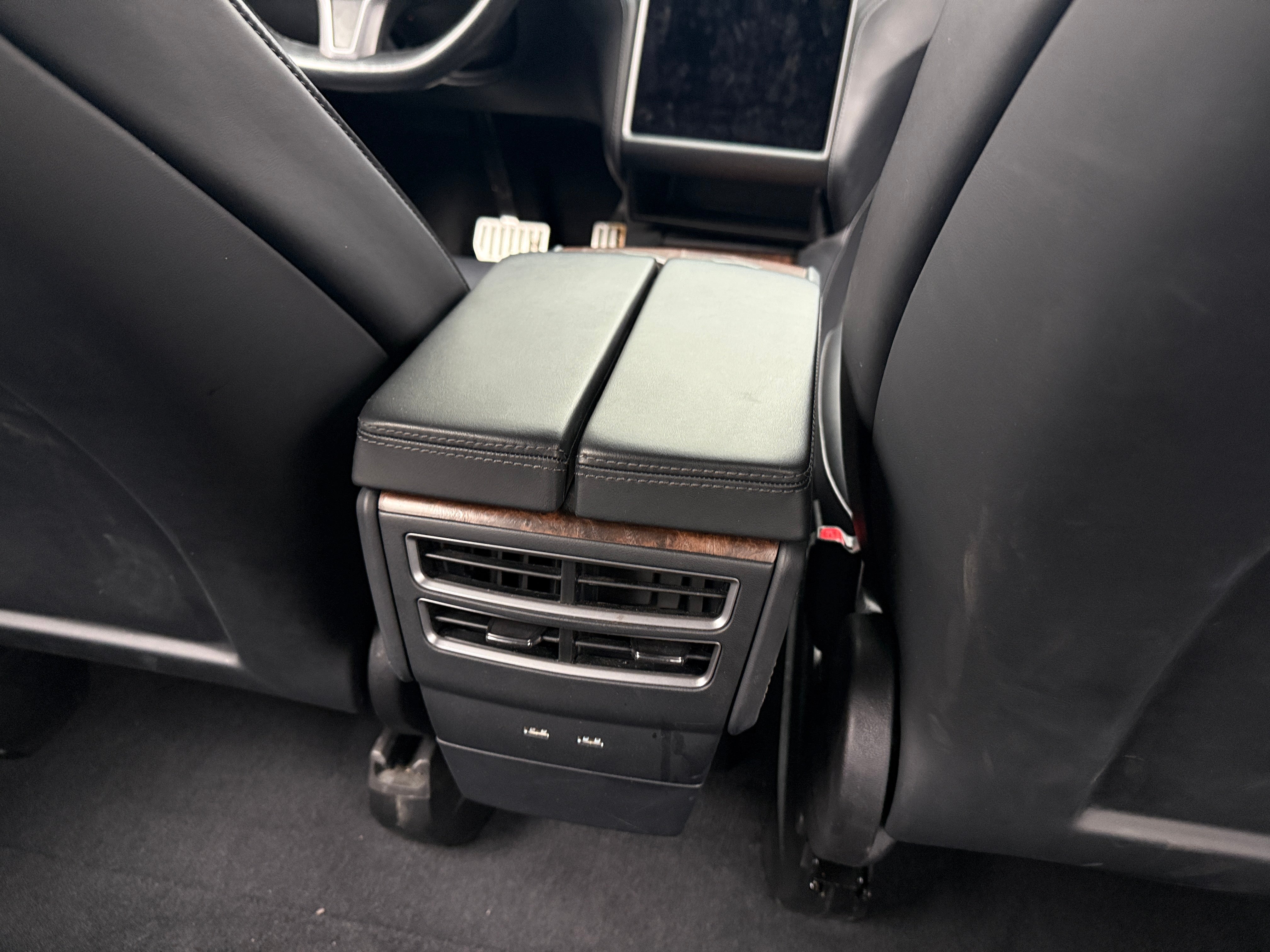 Used 2020 Tesla Model X Performance with VIN 5YJXCAE49LF238930 for sale in Oak Creek, WI