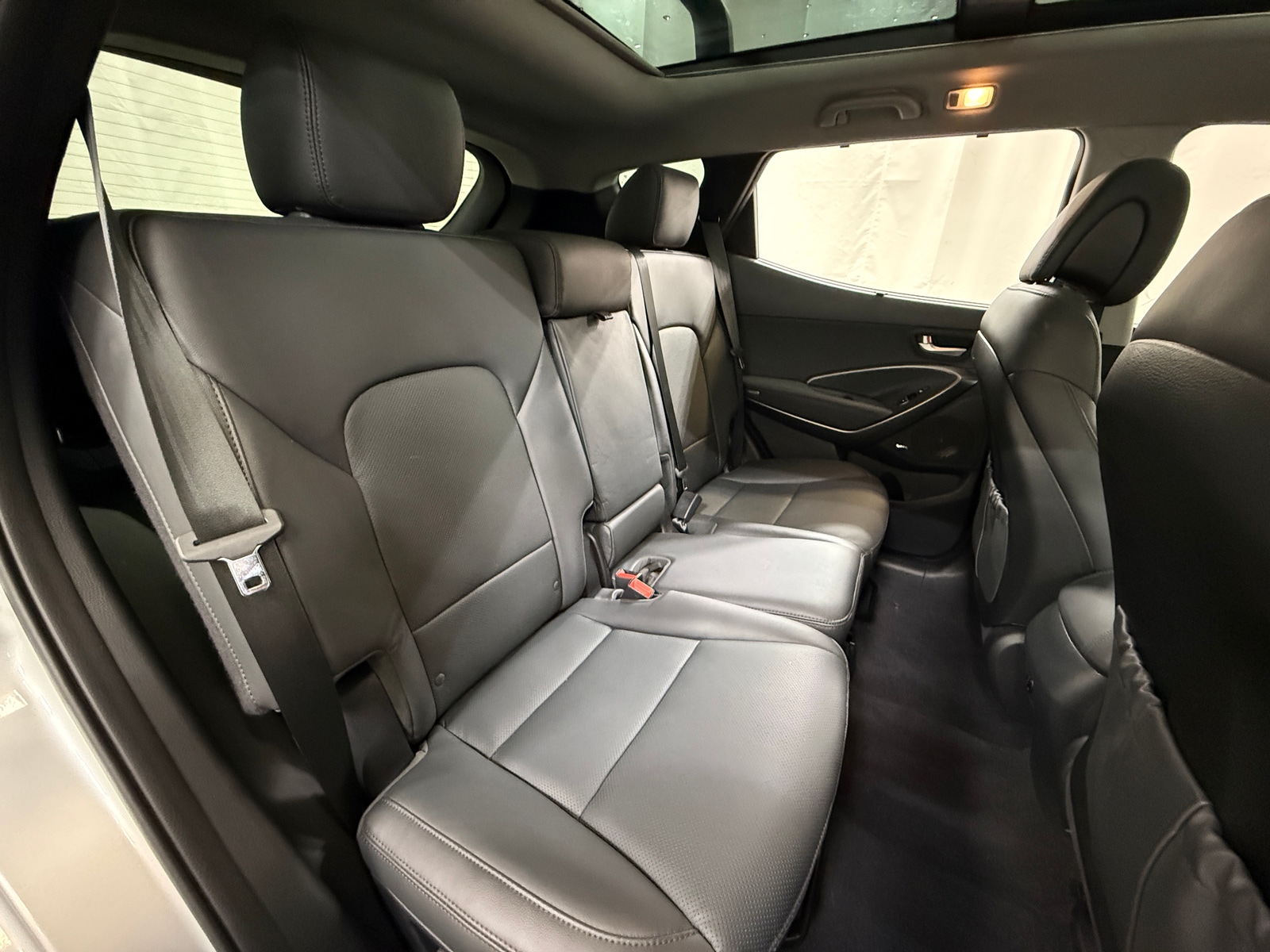 Thumbnail: 2018 Hyundai Santa Fe - 5