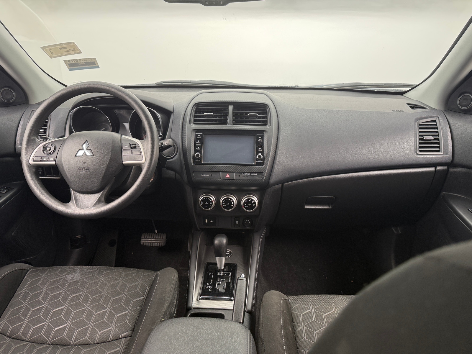 Thumbnail: 2022 Mitsubishi Outlander Sport - 3