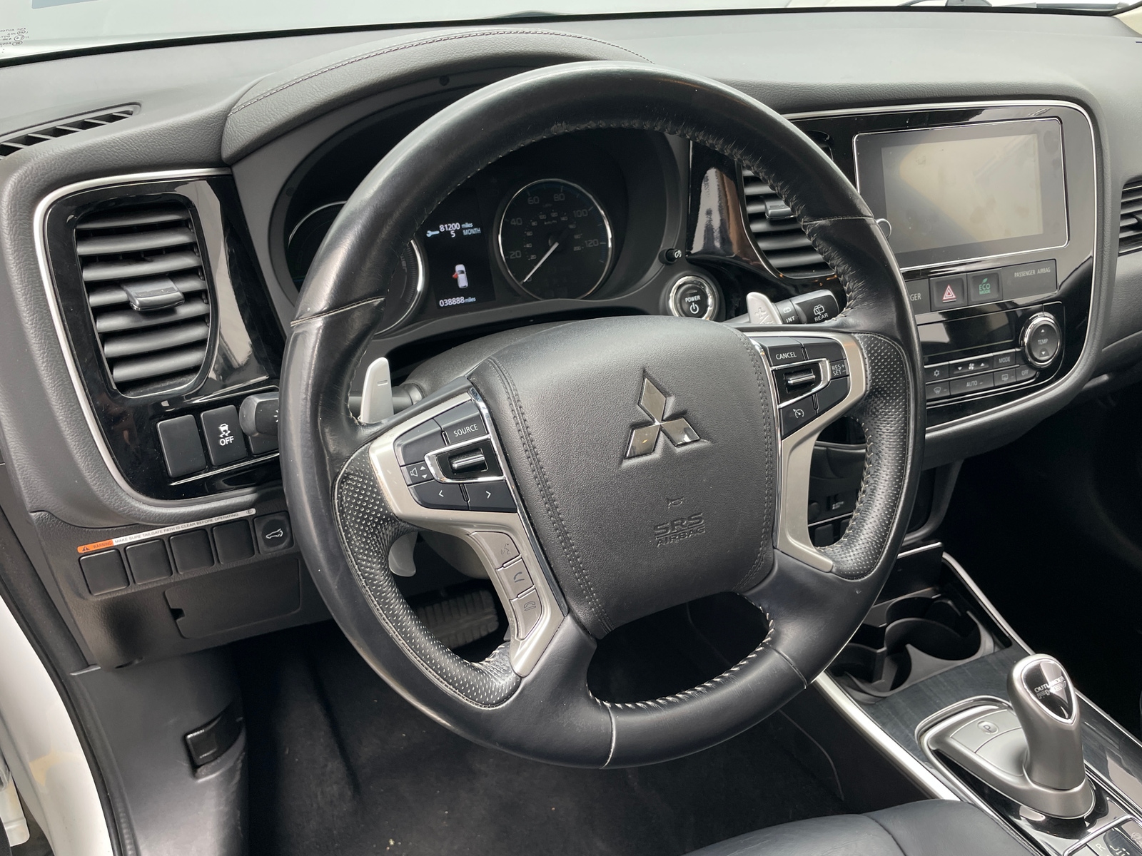 Thumbnail: 2018 Mitsubishi Outlander - 4