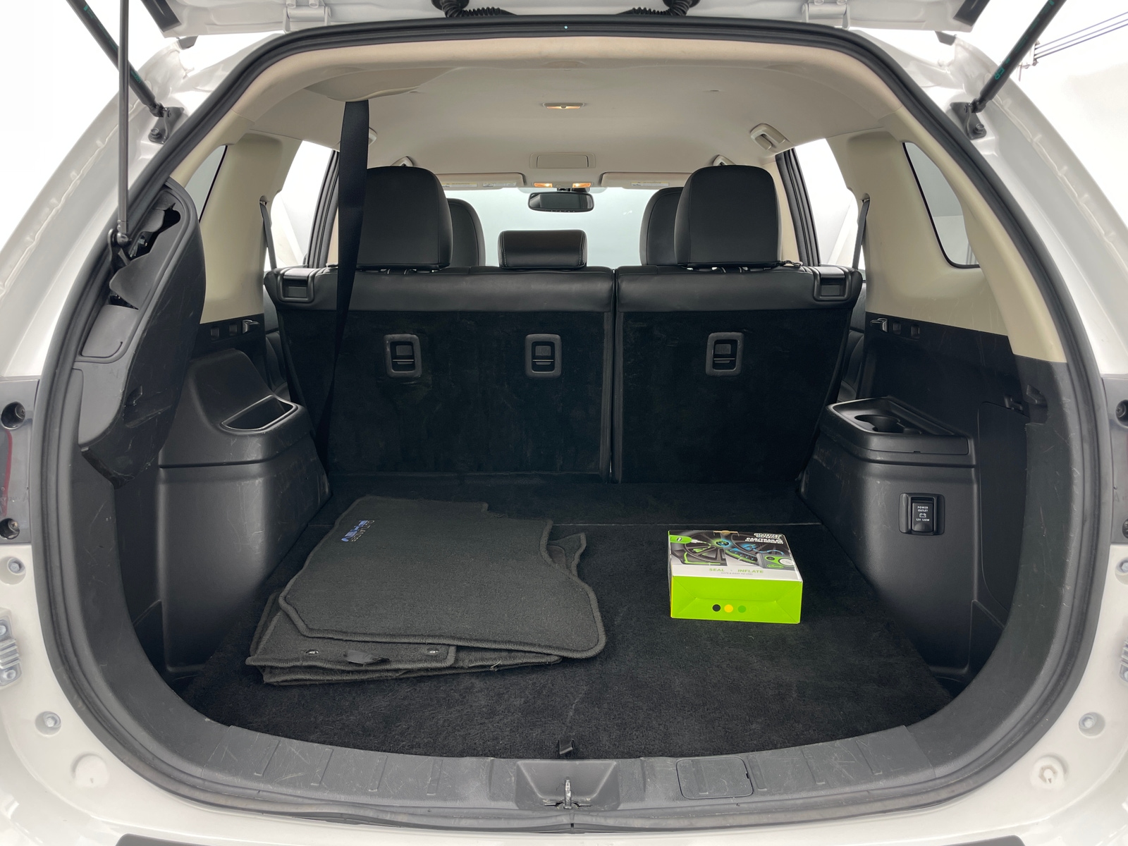 Thumbnail: 2018 Mitsubishi Outlander - 6