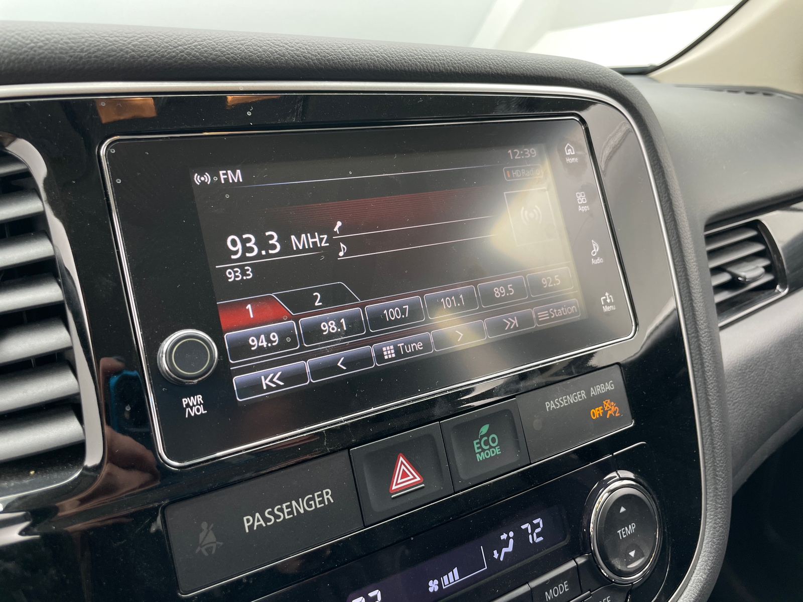 Thumbnail: 2018 Mitsubishi Outlander - 3