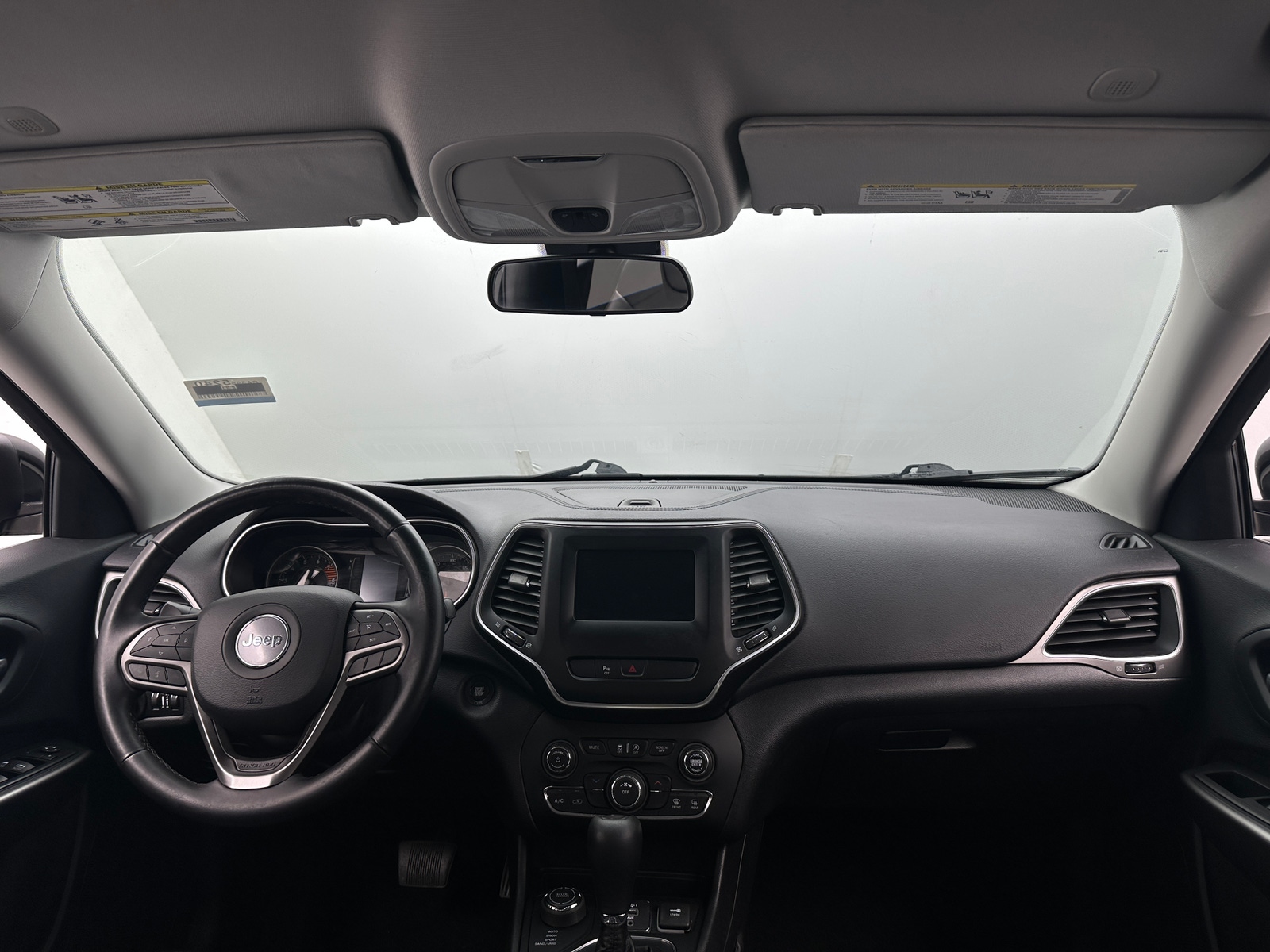 Thumbnail: 2020 Jeep Cherokee - 3