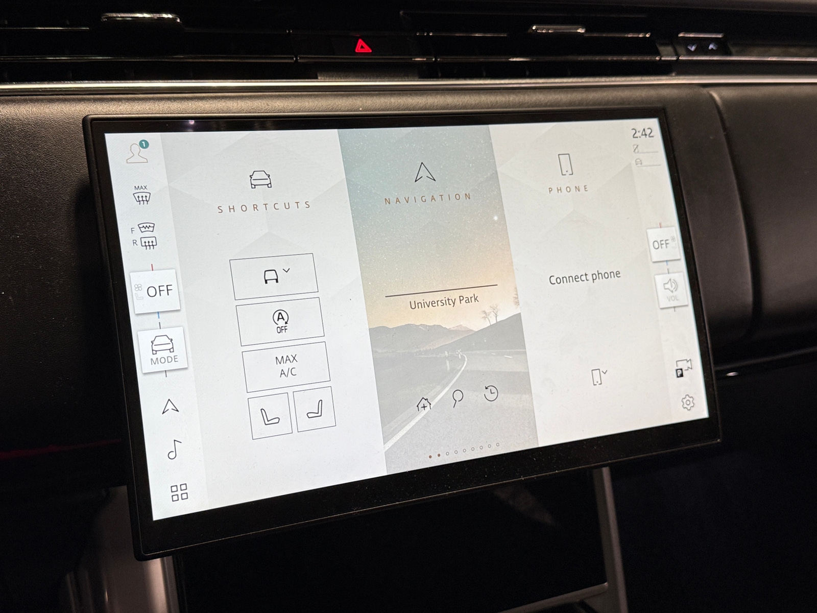 Thumbnail: 2024 Land Rover Range Rover - 3