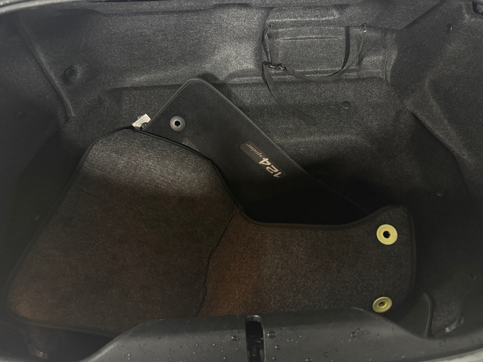 Thumbnail: 2017 Fiat 124 Spider - 5