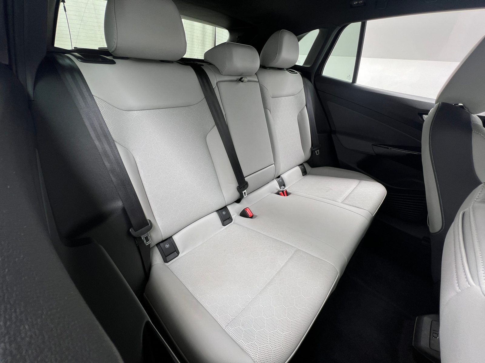 Thumbnail: 2021 Volkswagen ID.4 - 5