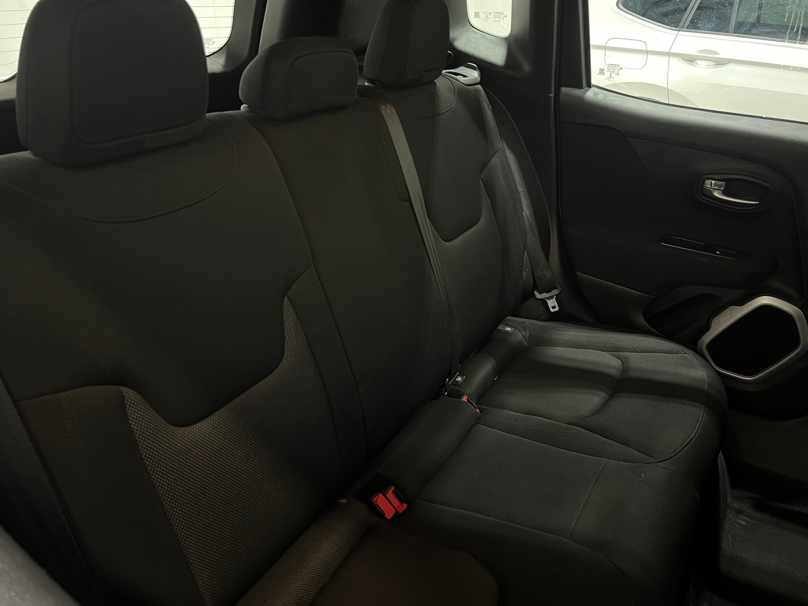 Thumbnail: 2018 Jeep Renegade - 6