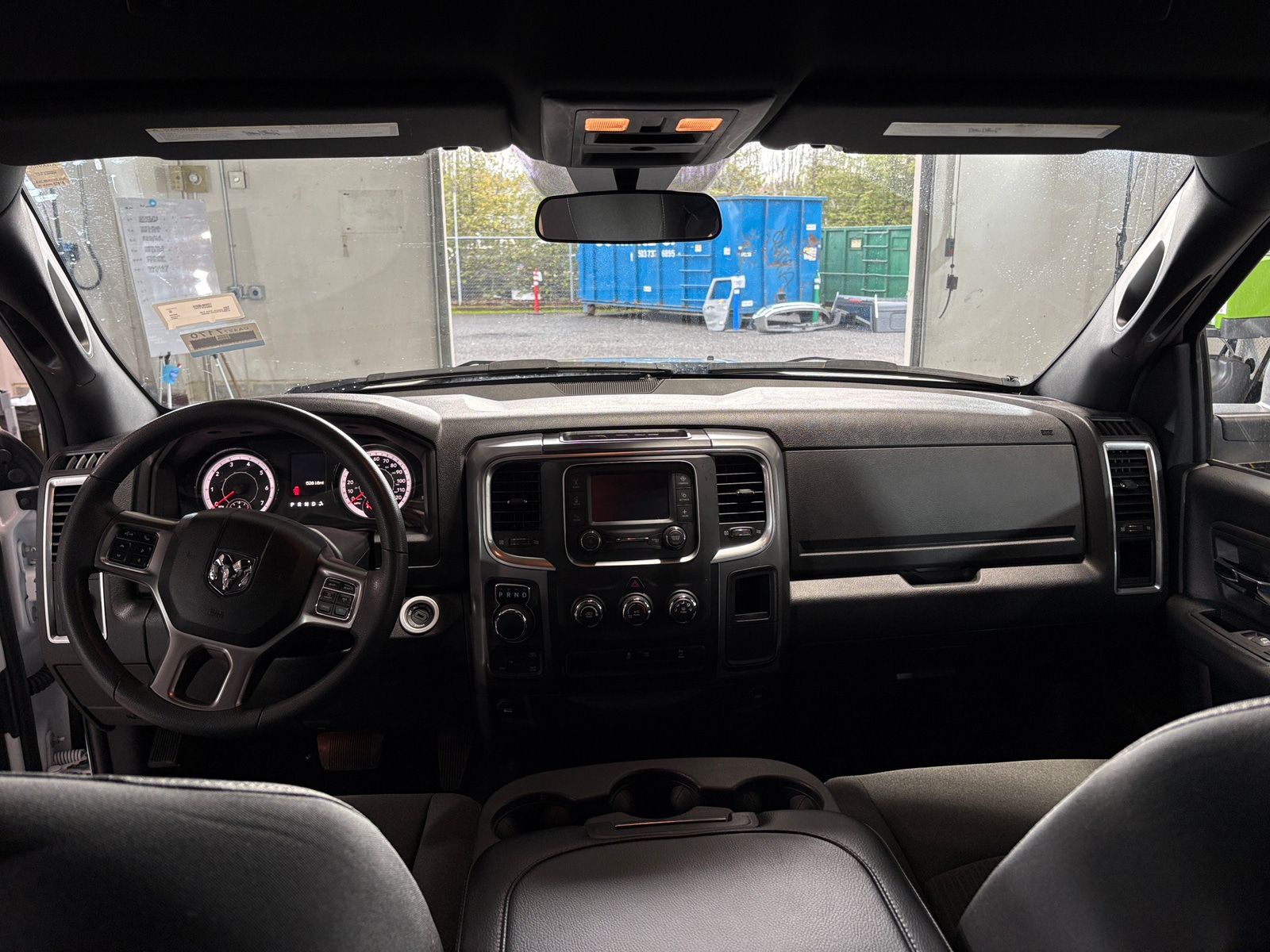 Thumbnail: 2024 RAM 1500 Classic - 3