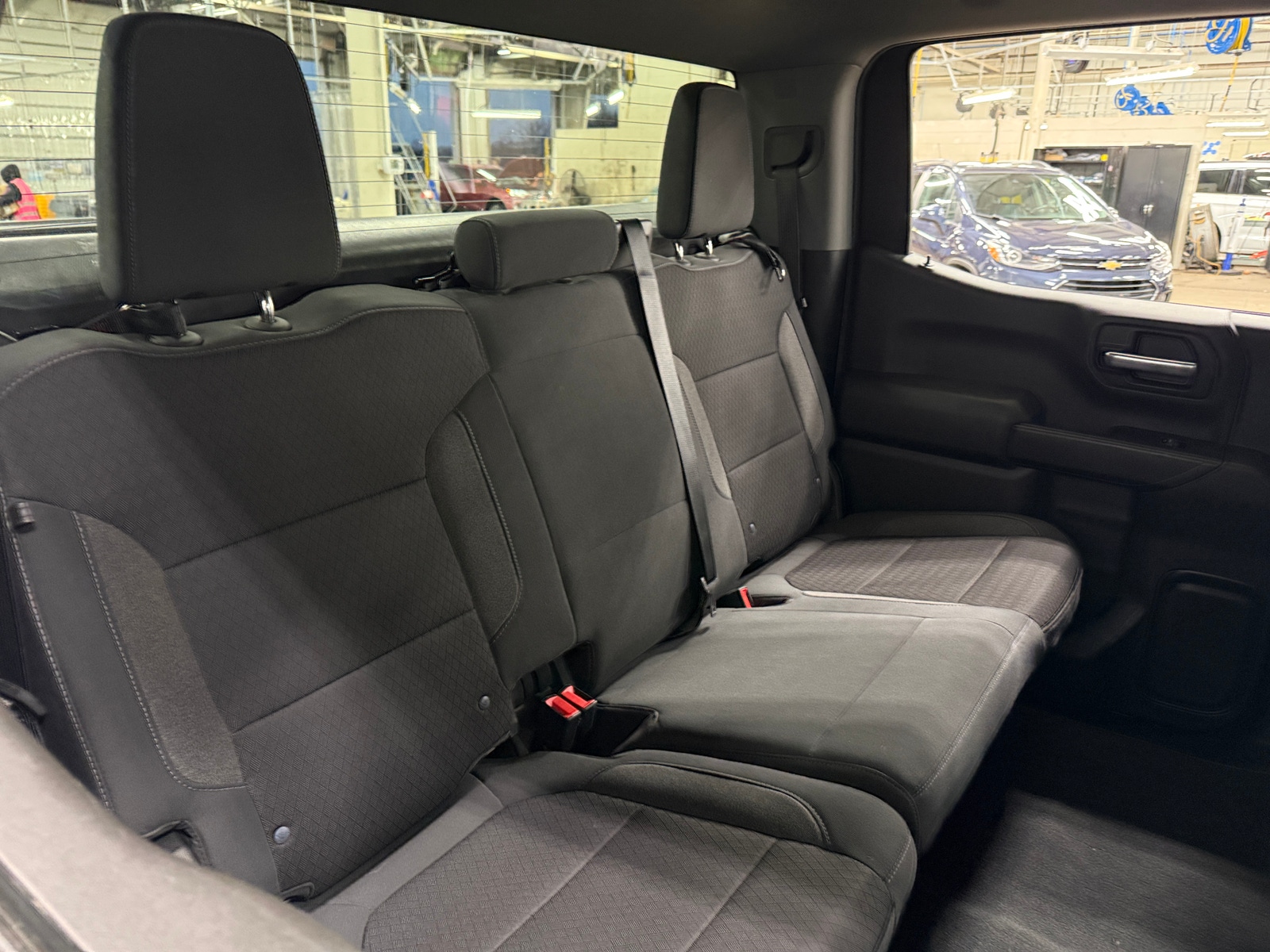 Thumbnail: 2020 Chevrolet Silverado 1500 - 6