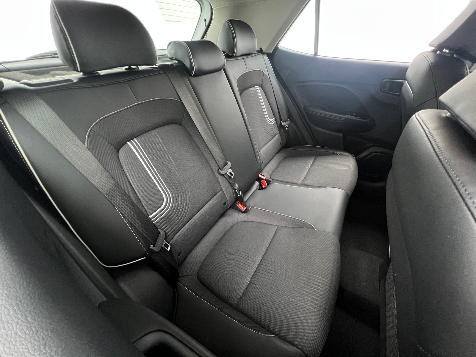 Thumbnail: 2024 Hyundai Venue - 6