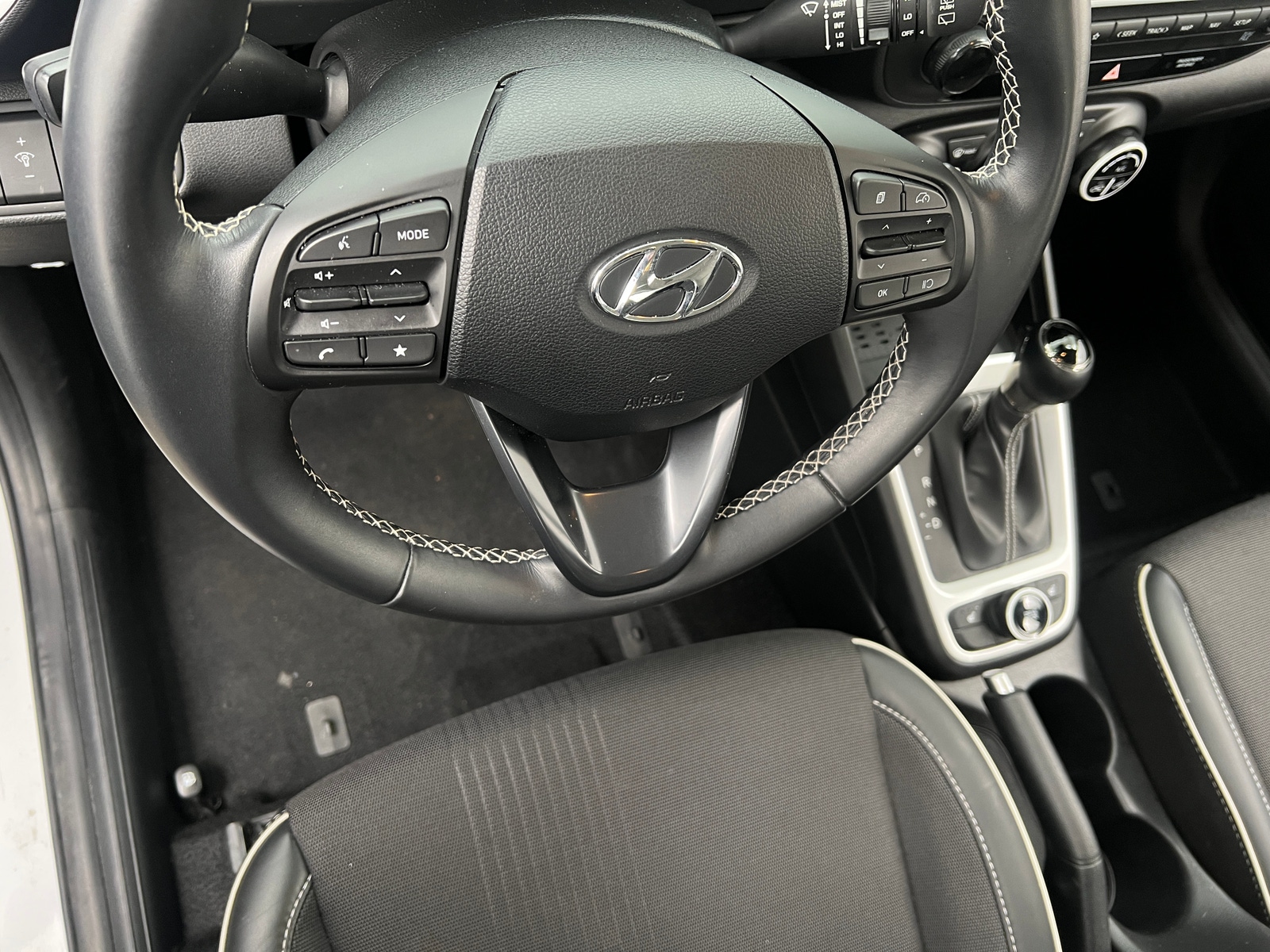 Thumbnail: 2024 Hyundai Venue - 5