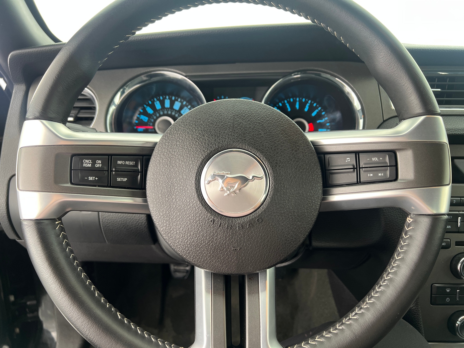 Thumbnail: 2014 Ford Mustang - 4