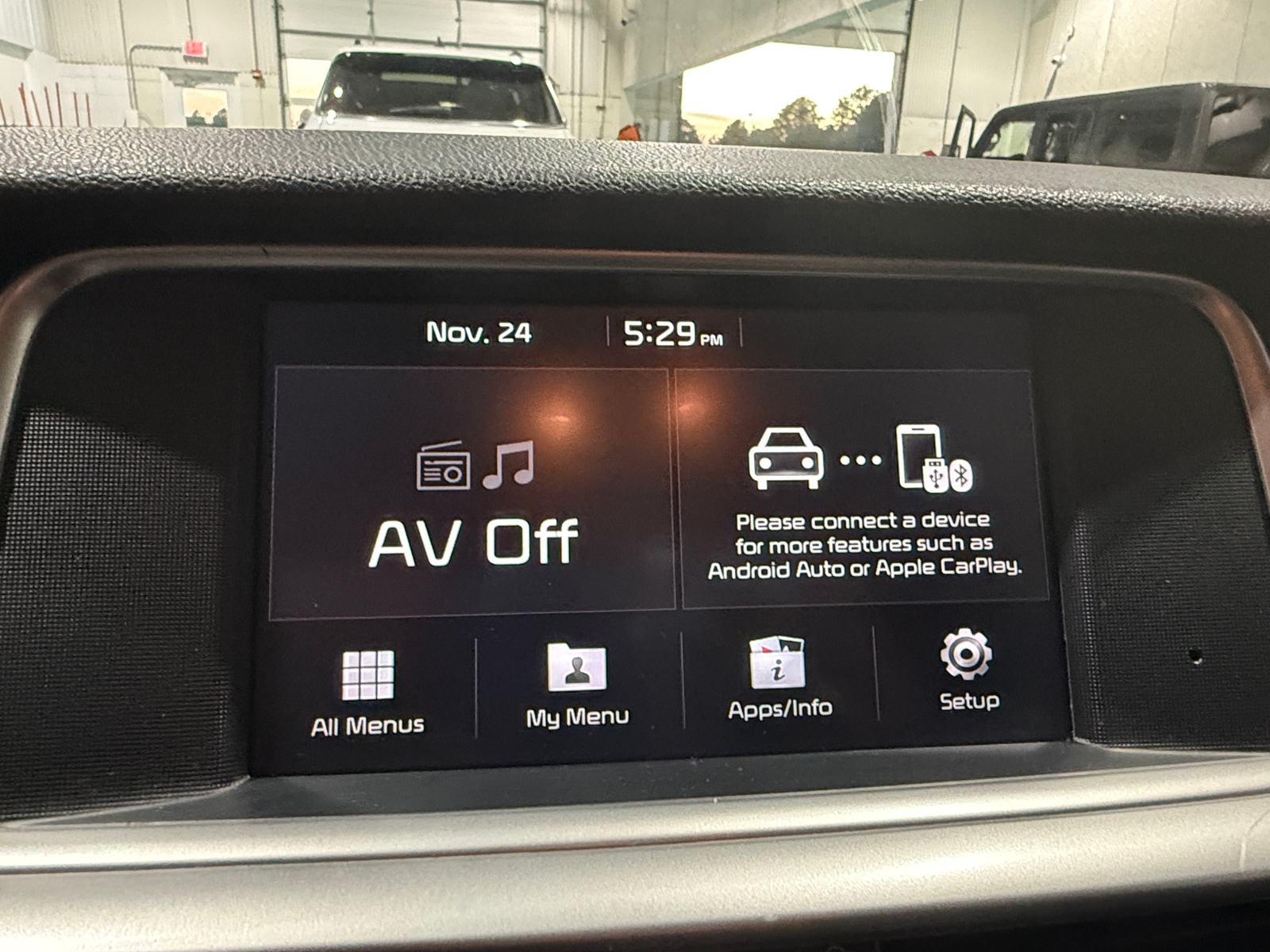 Thumbnail: 2019 Kia Optima - 4