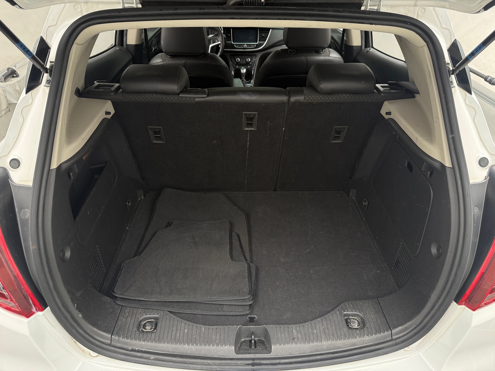 Thumbnail: 2017 Buick Encore - 7