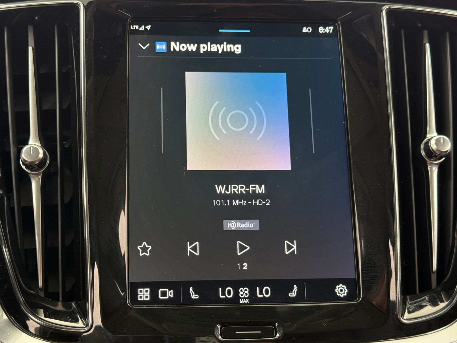 Thumbnail: 2025 Volvo V60 - 3