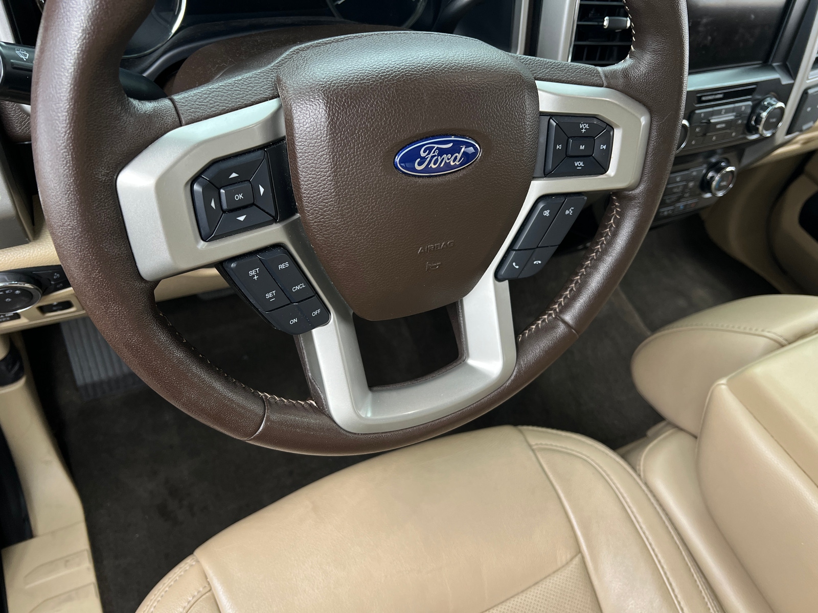 Thumbnail: 2020 Ford Econoline - 4