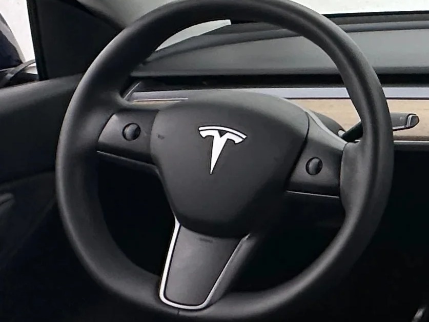 Thumbnail: 2021 Tesla Model Y - 4