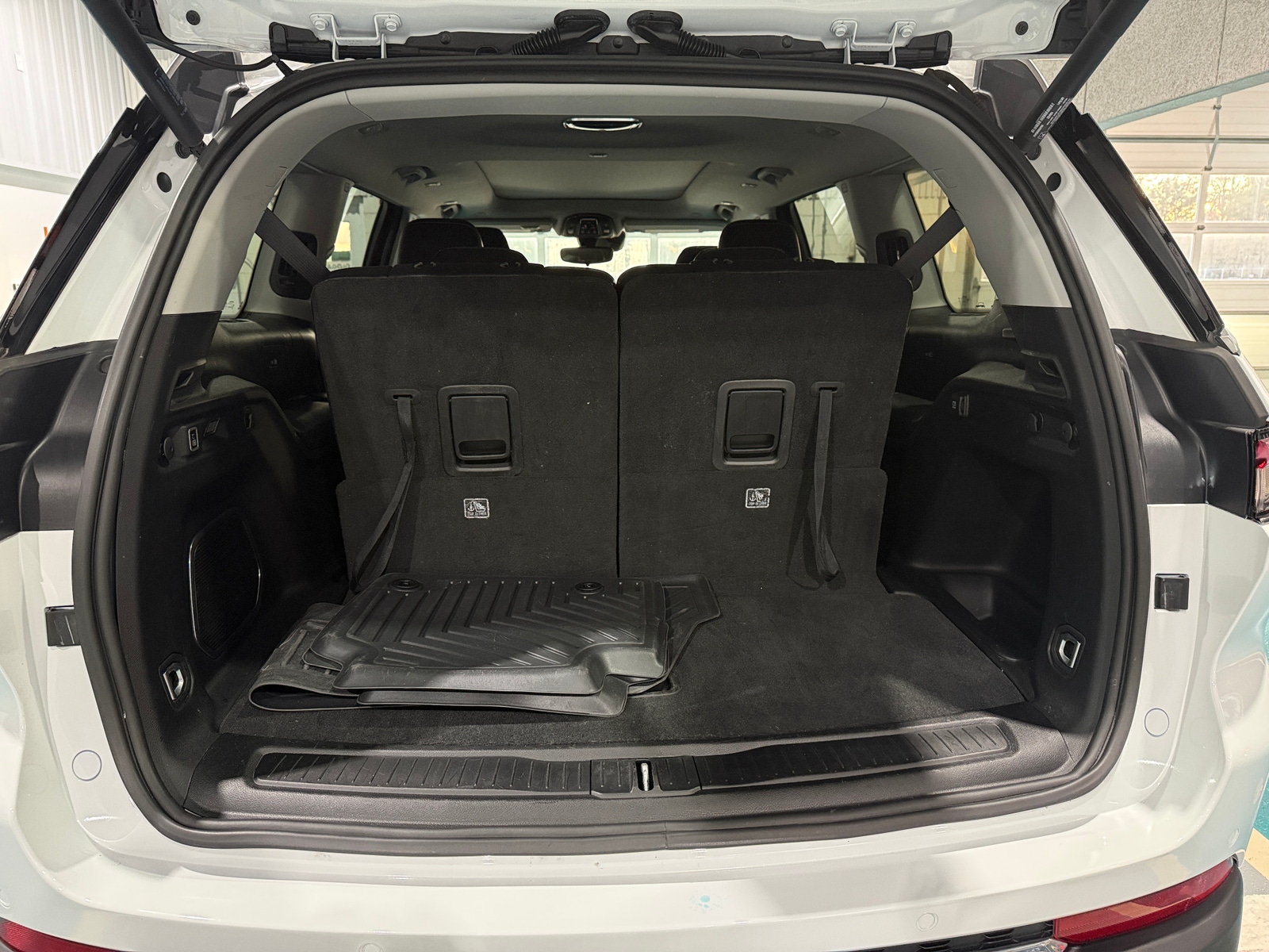 Thumbnail: 2022 Jeep Grand Cherokee L - 6