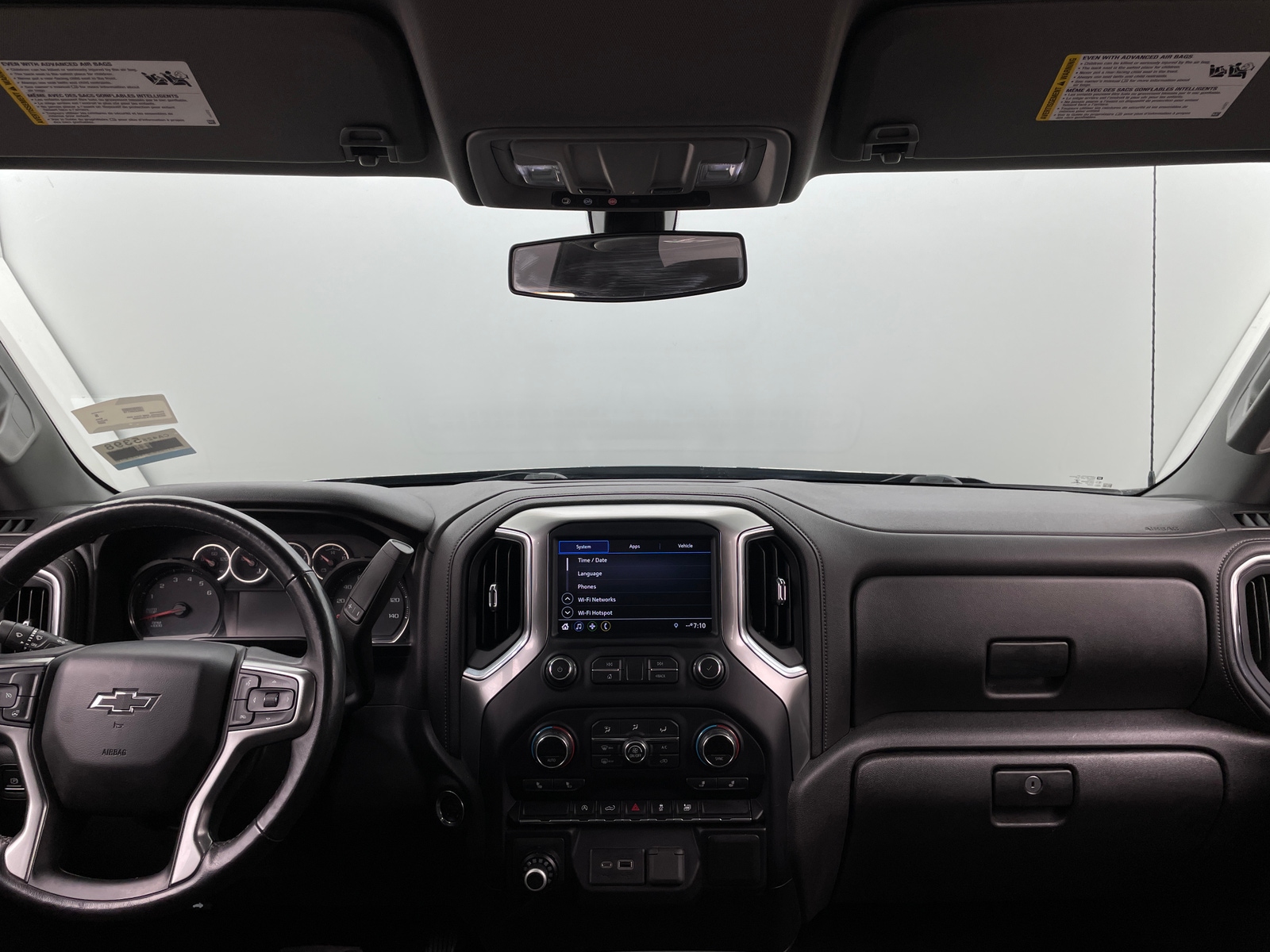 Thumbnail: 2020 Chevrolet Silverado 1500 - 3