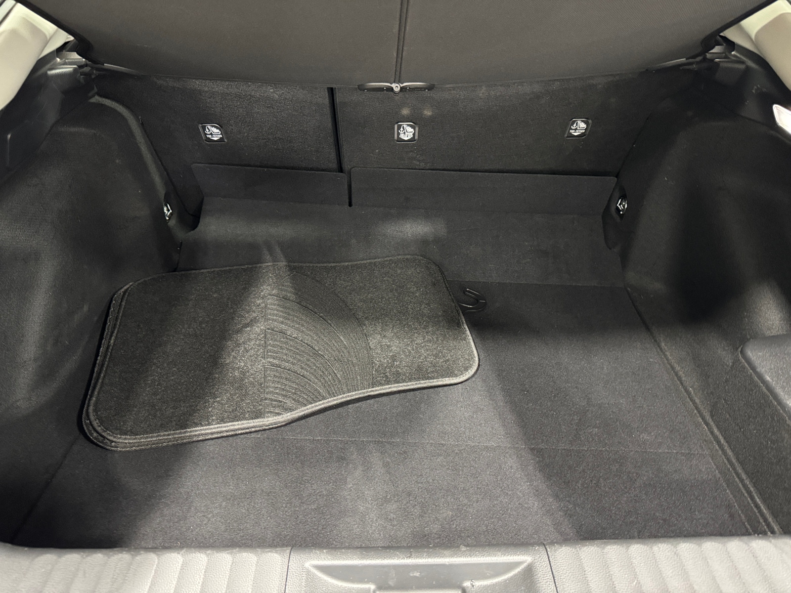 Thumbnail: 2025 Toyota Prius - 7