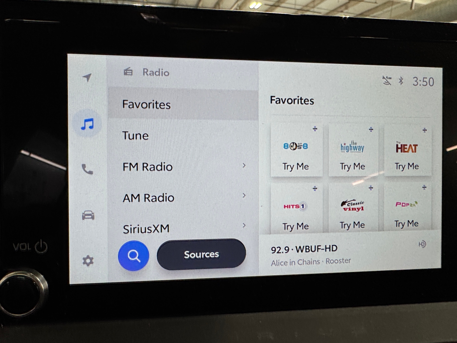Thumbnail: 2025 Toyota Prius - 4