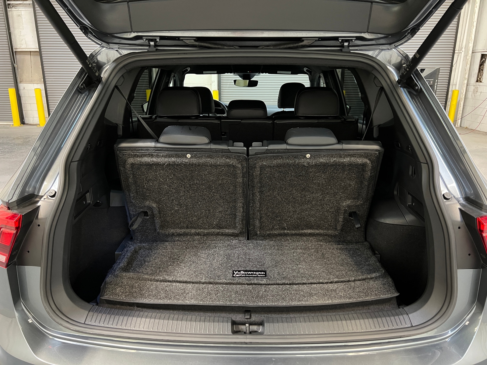 Thumbnail: 2022 Volkswagen Tiguan - 6